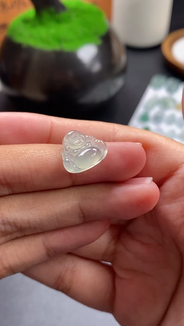 颈饰未镶嵌翡翠翡翠冰种佛公