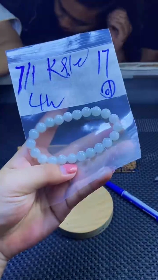 定制翡翠未镶嵌天然缅甸A货翡翠，多样性发货只发其一