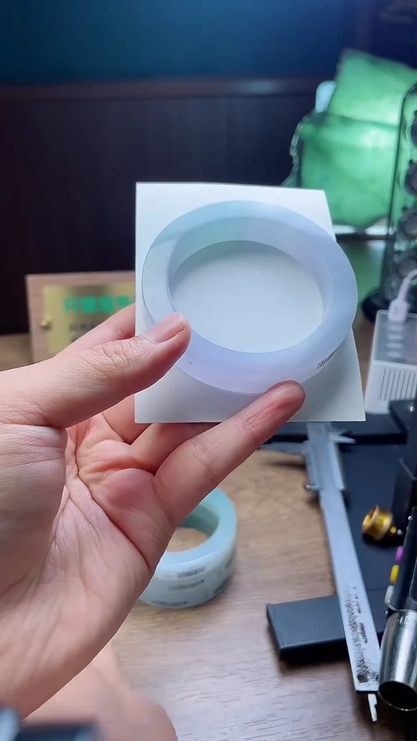 未镶嵌手镯定制翡翠额定制