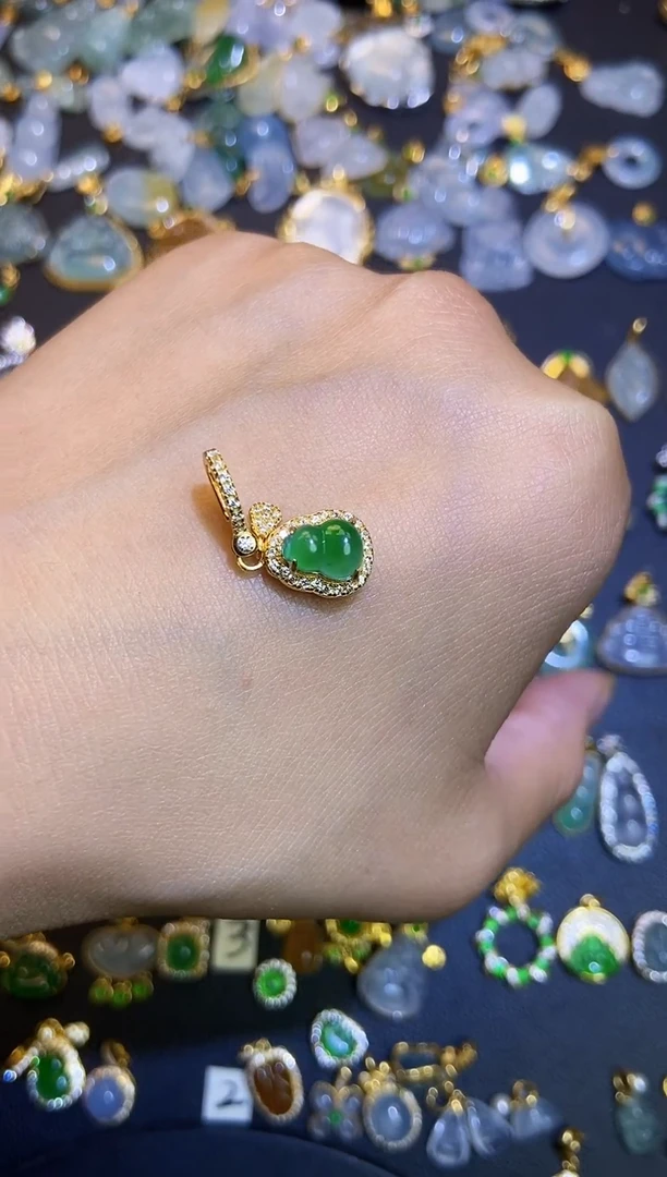 翡翠银S925镶嵌吊坠(不含链)天然A货翡翠