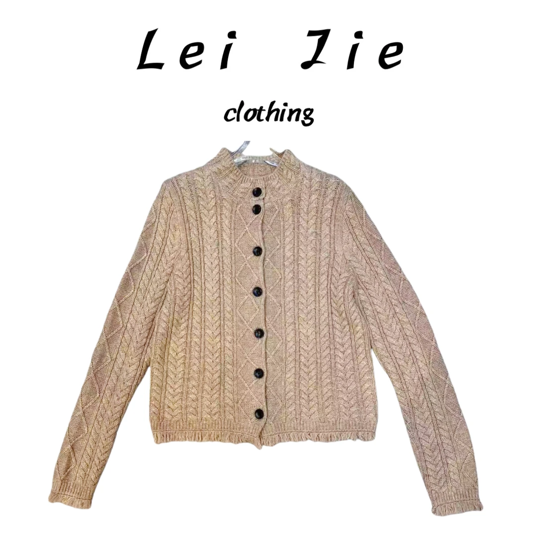 【Lei Jie】100%绵羊毛驼色绞花毛边针织开衫562