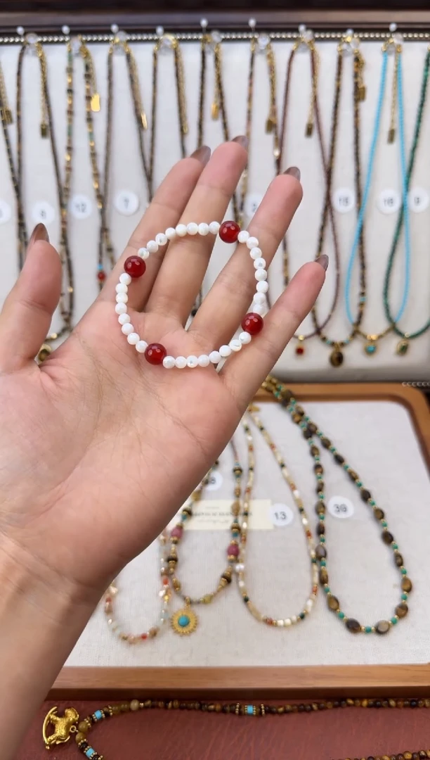 项链钛钢石英质玉手链