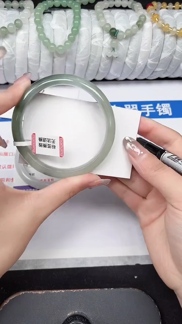 未镶嵌手镯石英质玉353-61/62