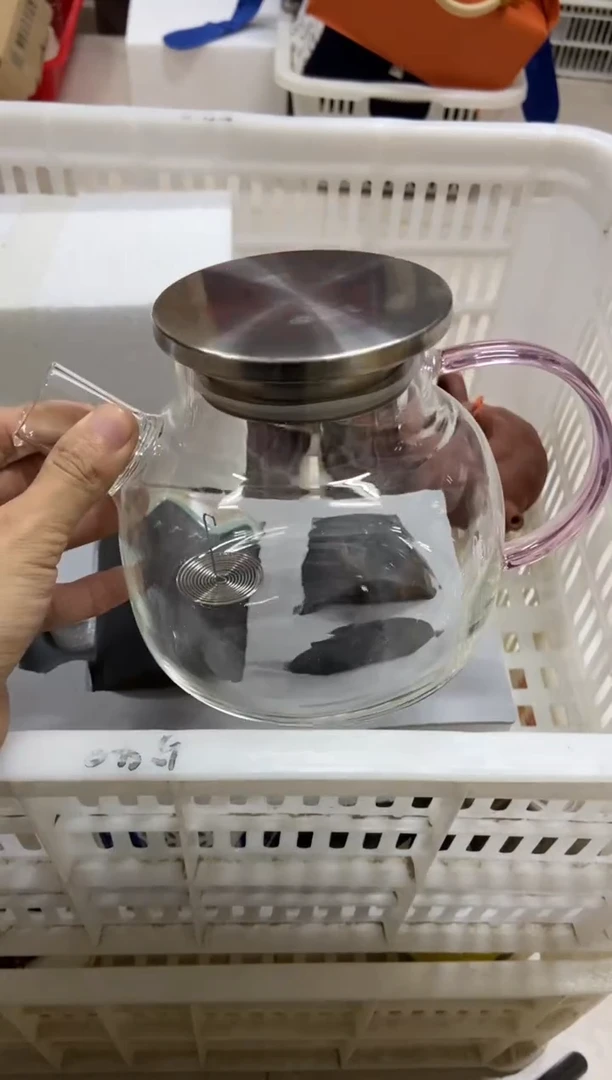 无运费险有瑕疵的摄影的产品有使用过的痕迹有点脏介意勿拍