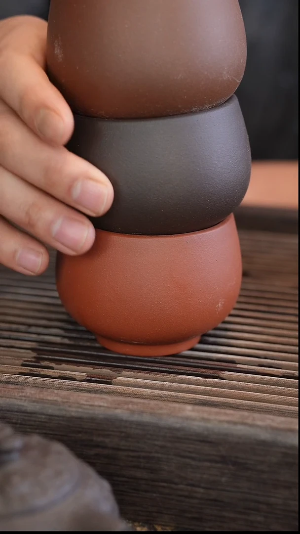 茶壶紫砂【发三个杯子】北红赤铁 黑金砂 变色龙 200cc【缸杯】