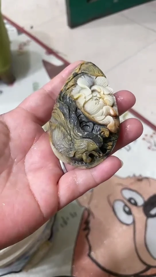 岫玉未镶嵌手把件