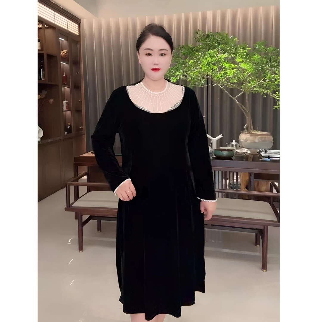 2025早秋新款时尚洋气轻奢重工钉珠丝绒百搭遮肉秋冬连衣裙黑色