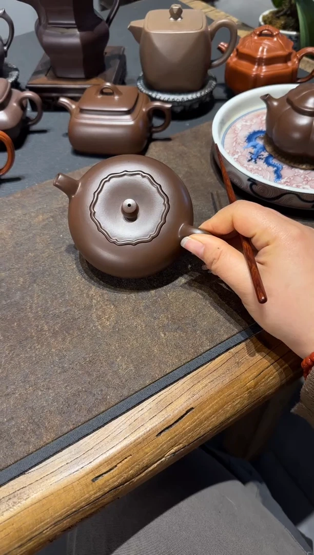 【闪购商品】紫砂茶壶柿柿如意