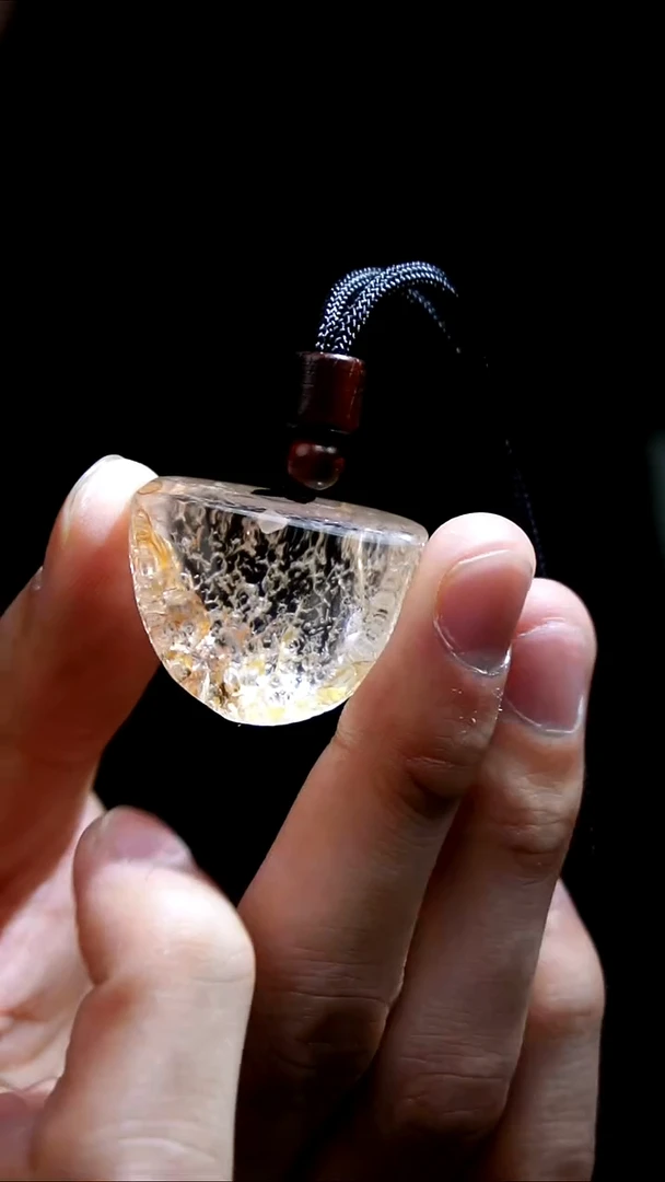 吊坠(赠链)未镶嵌水晶水晶