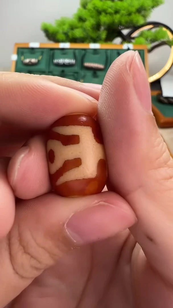 玛瑙/玉髓（覆膜）颈饰未镶嵌84.（微瑕随机发货）