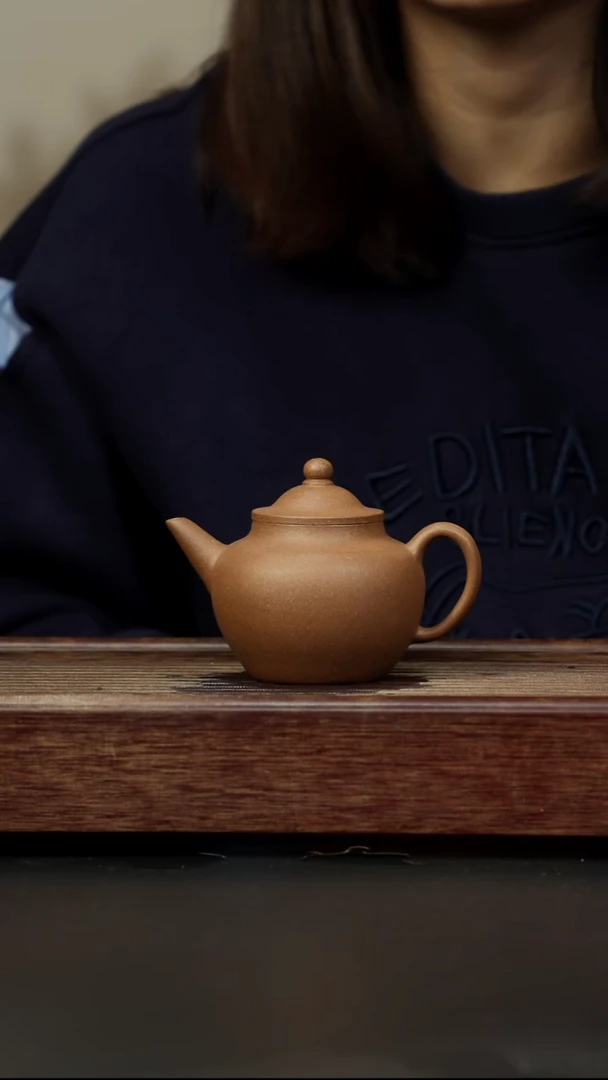 紫砂茶壶老段 笠帽水平