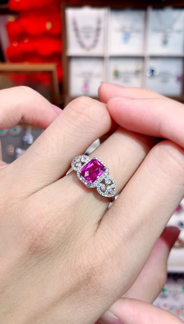 戒指彩色蓝宝石18K金镶嵌2.04ct/天然宝石/七天无理由