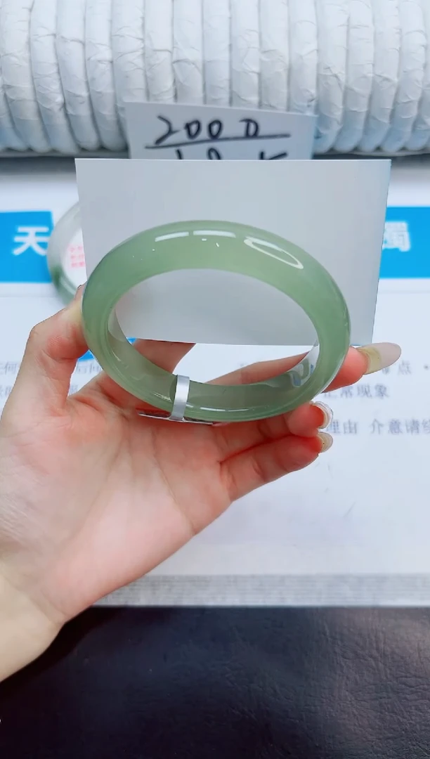 未镶嵌手镯石英质玉19/58.2