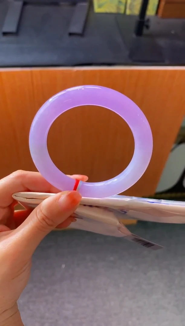 未镶嵌手镯翡翠-C83 圈口 56.1