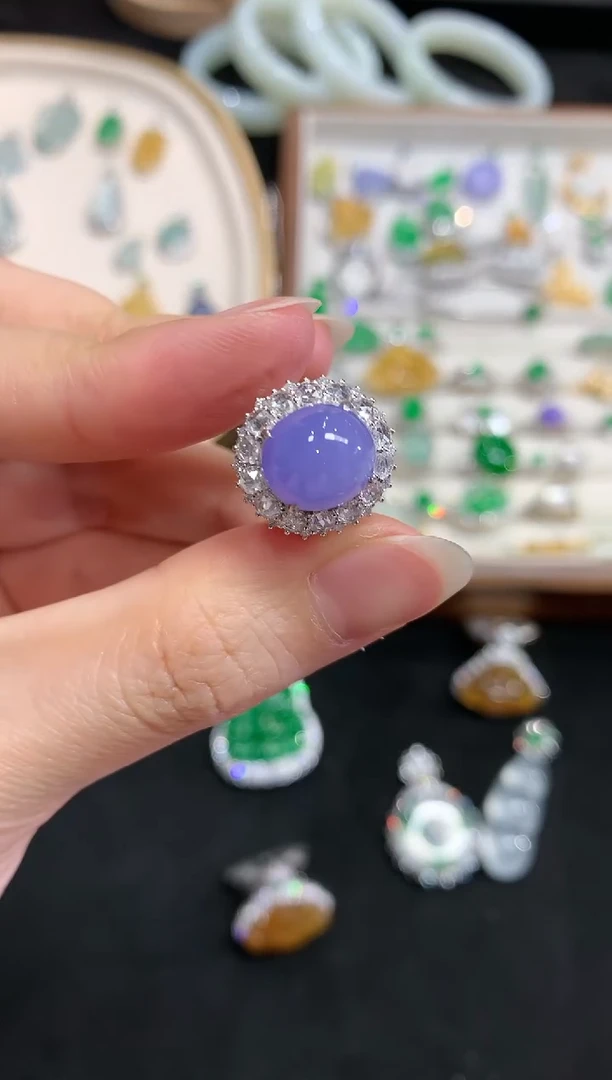 【闪购商品】翡翠戒指18K金镶嵌W296|29999