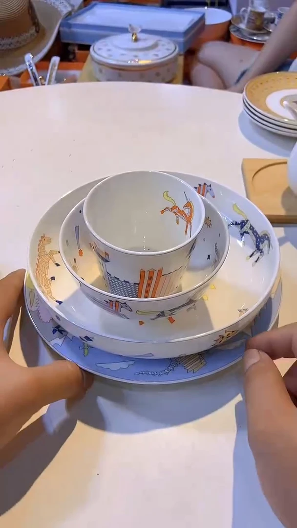 杯鸿辉家品牌瓷器，京东包邮！