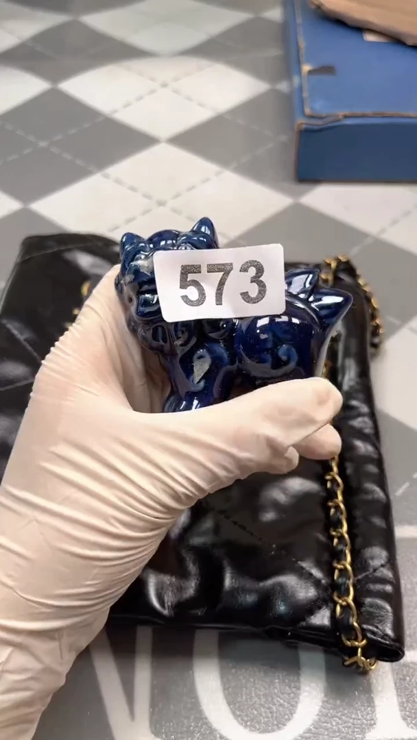 瓷片陶瓷如图所示周边