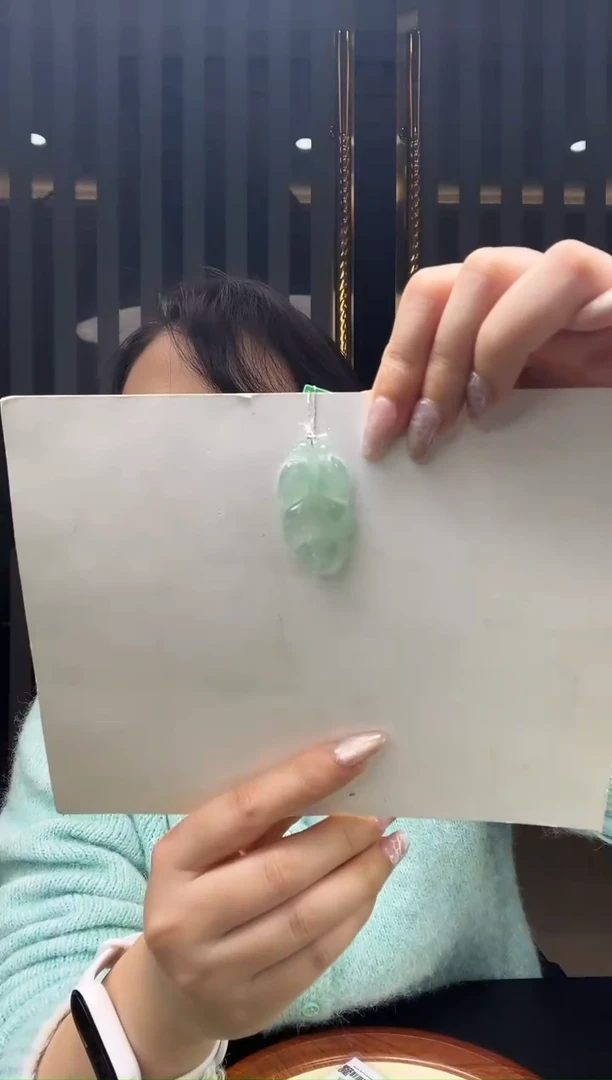 未镶嵌手镯石英质玉6