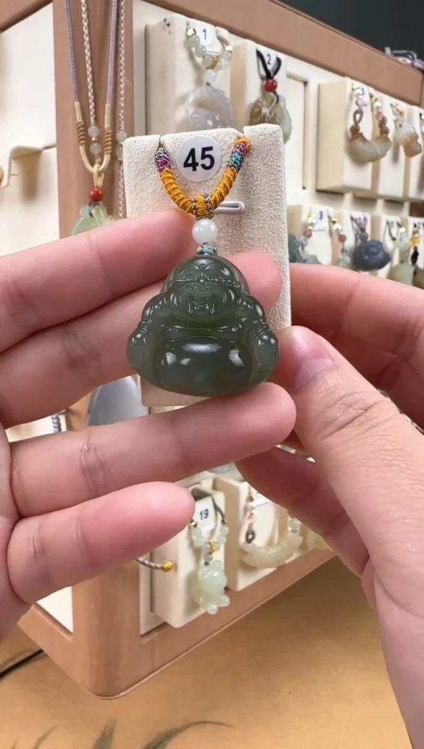 【闪购商品】和田玉颈饰未镶嵌30佛公吊坠