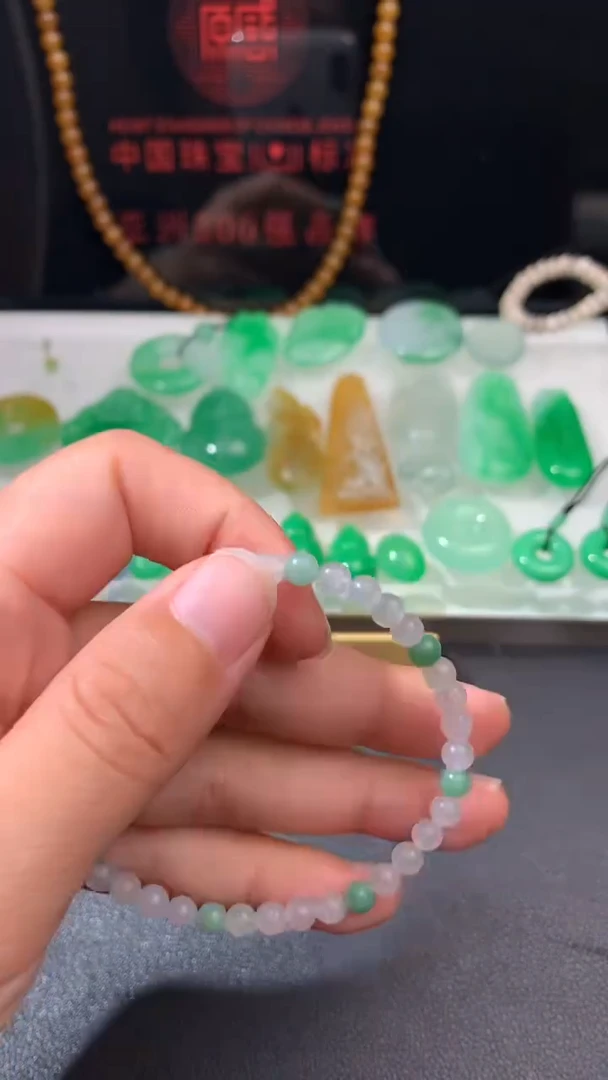 未镶嵌定制翡翠