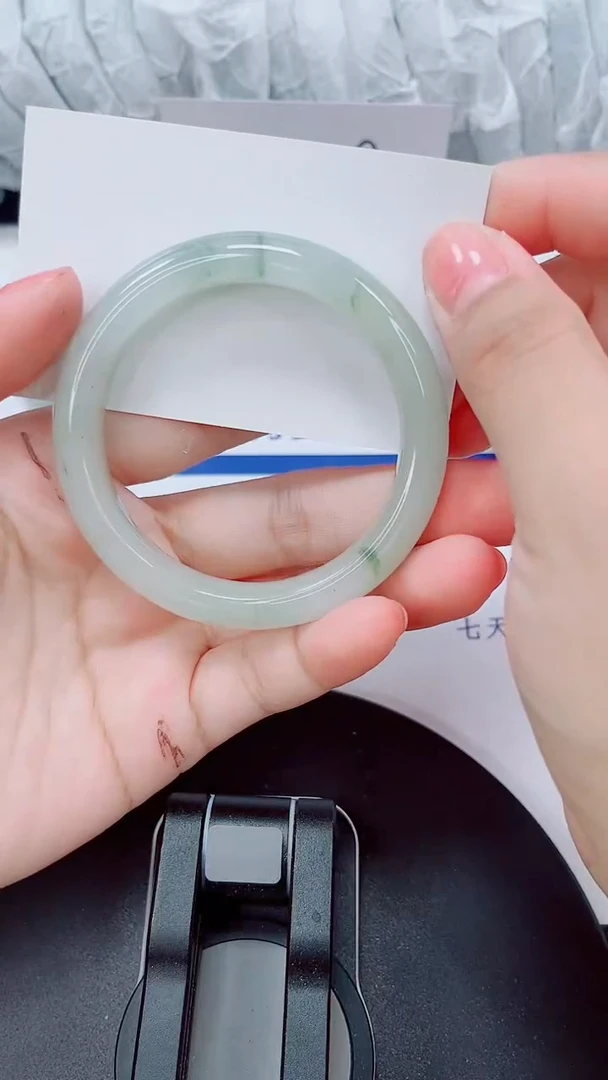 未镶嵌手镯石英质玉21-51/52