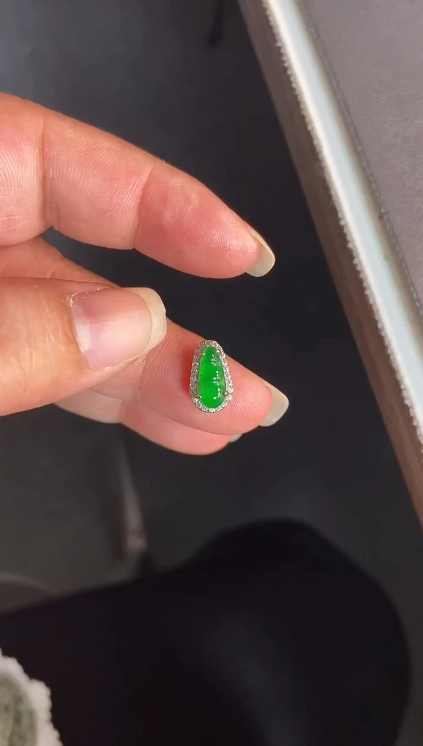 吊坠(不含链)银S925镶嵌翡翠1