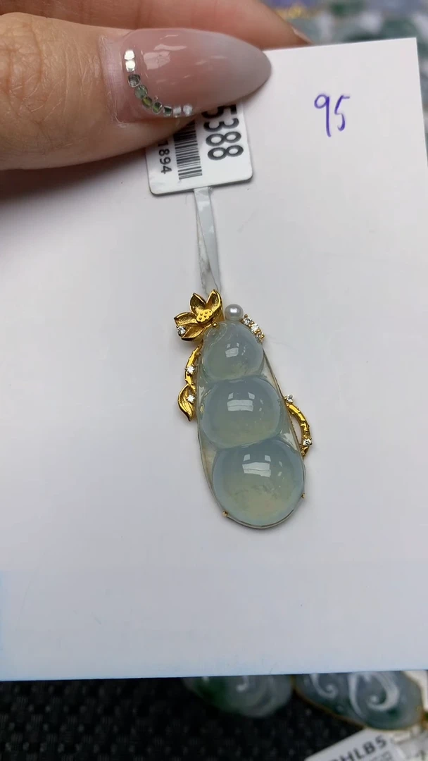 【闪购商品】翡翠颈饰18K金镶嵌天然翡翠A货
