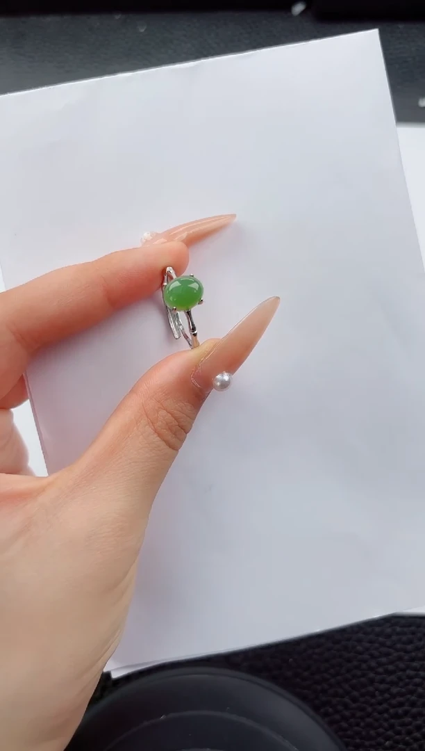 未镶嵌戒指和田玉嗨购微色差T