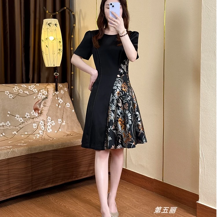 夏季赫本风复古气质裙子女短袖收腰显瘦新中式国风连衣裙高级感