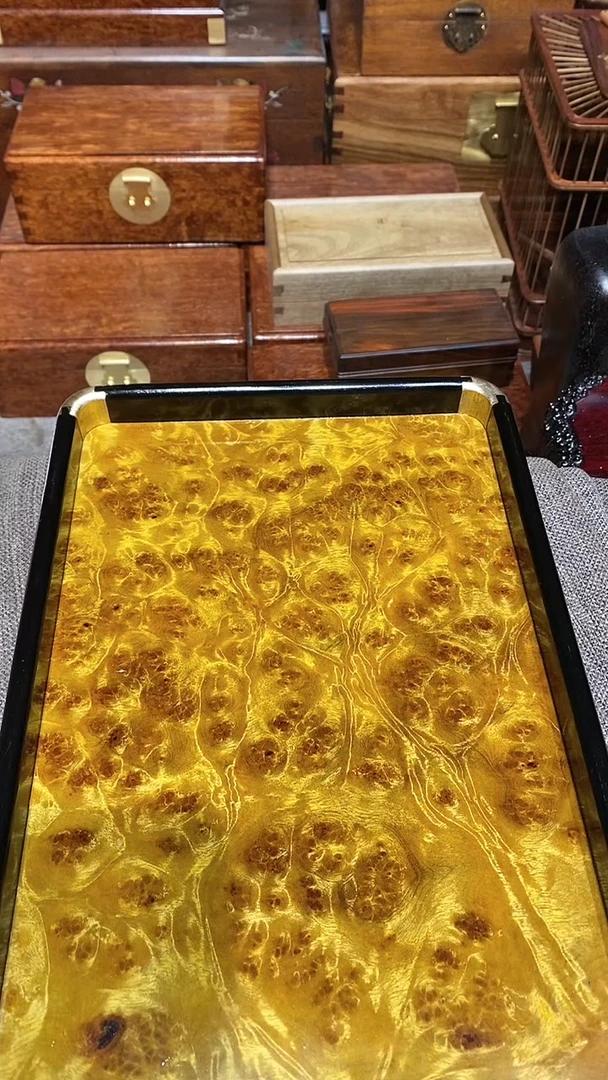 【闪购商品】香樟木木艺茶盘一个