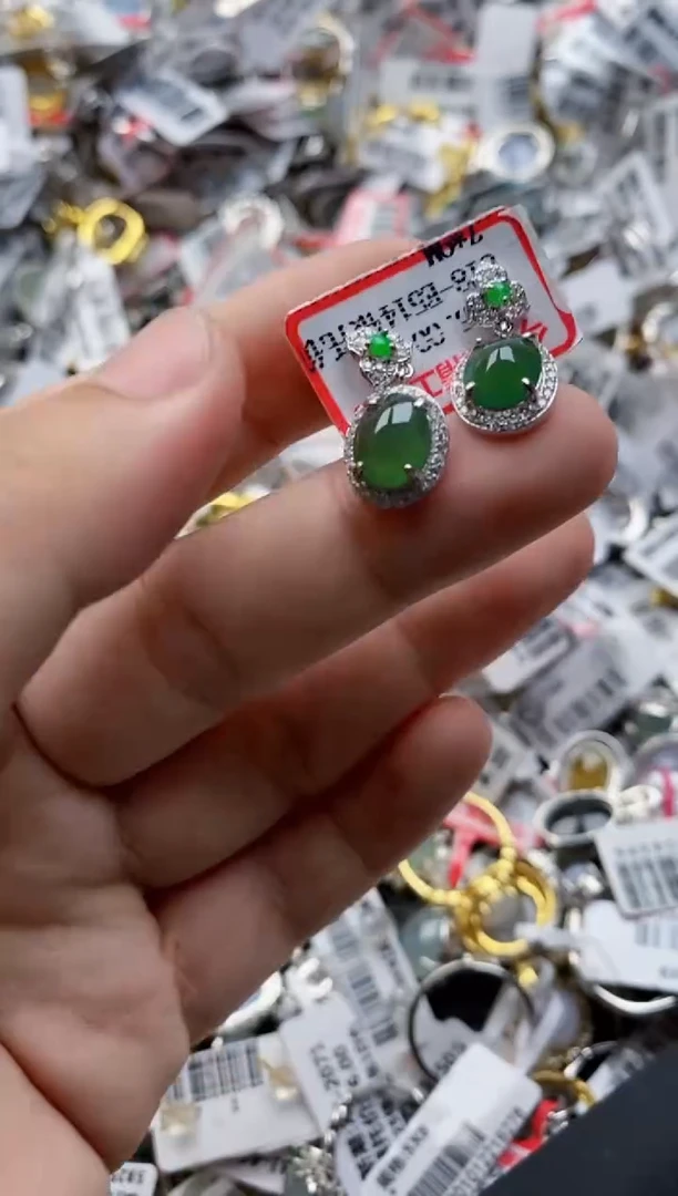 翡翠戒指银S925镶嵌888888     7