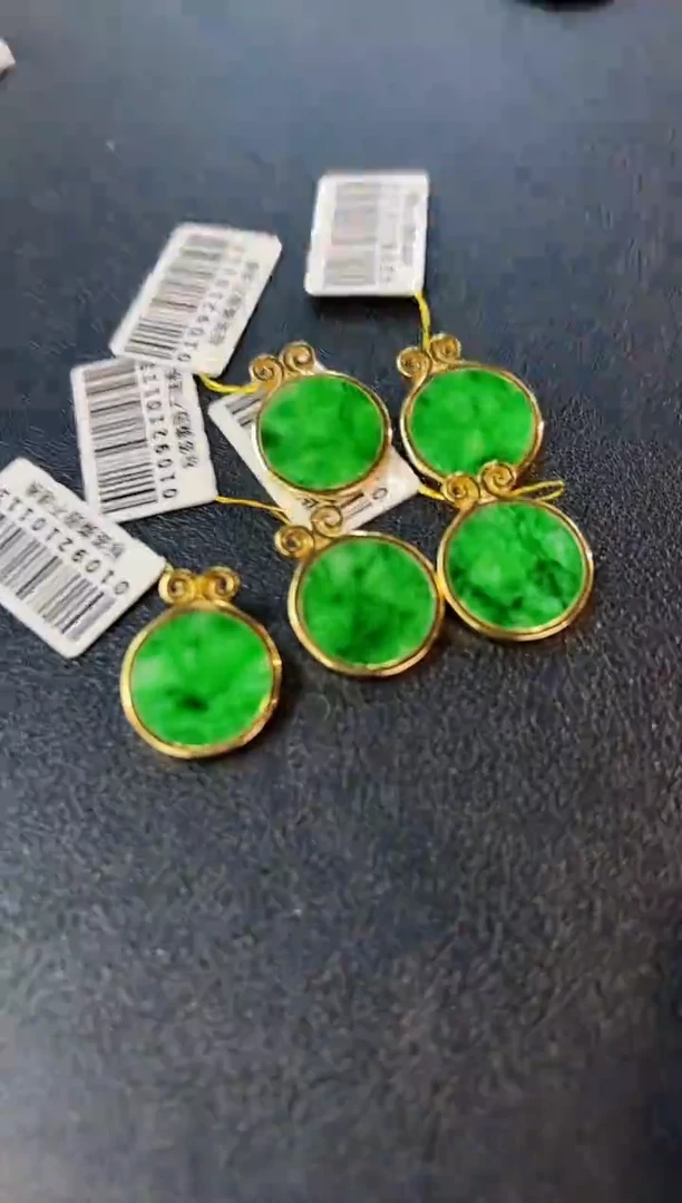 【闪购商品】翡翠颈饰未镶嵌21缅料A货/多样性发货/一件