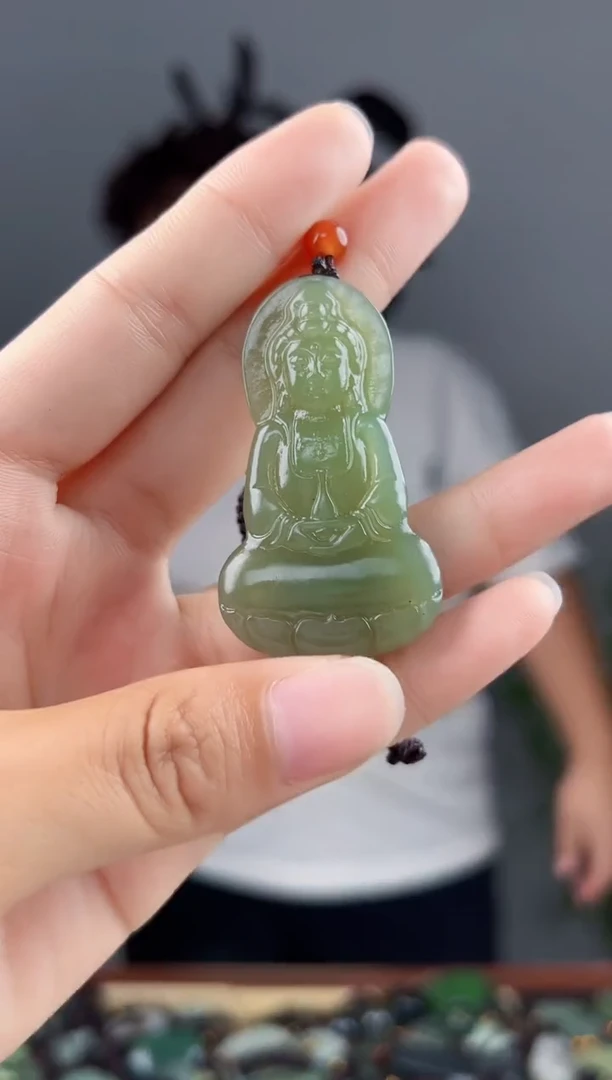 颈饰未镶嵌和田玉拍一发一，多样性发货
