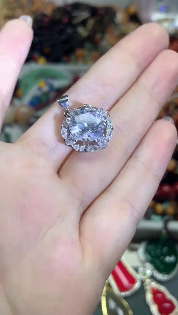 合金天然锆石吊坠多样性发货拍一发一