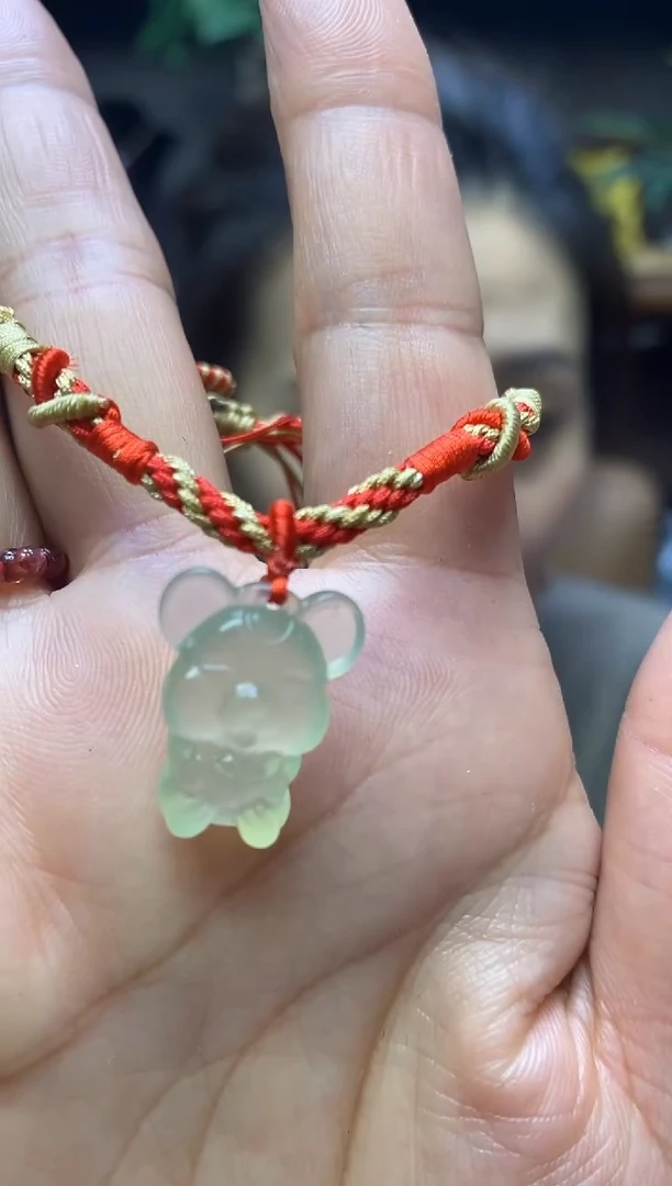 【闪购商品】岫玉吊坠未镶嵌鼠