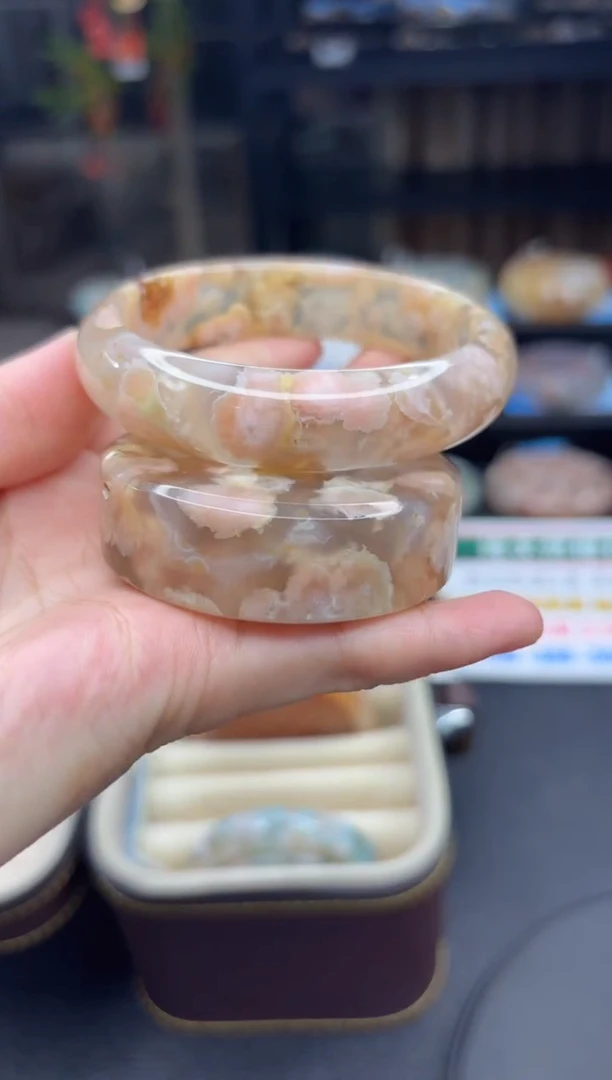 石英质玉手镯未镶嵌A254(58圈赠送镯心)