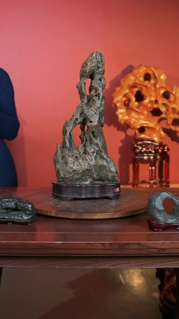 石材路**看太湖石老藏