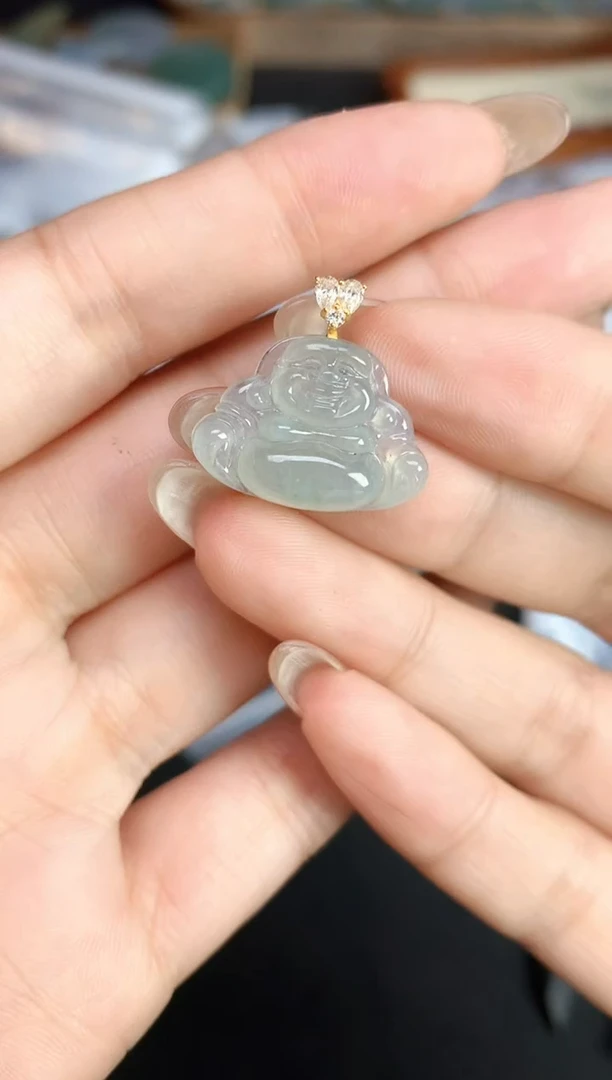 颈饰18K金镶嵌翡翠25112501