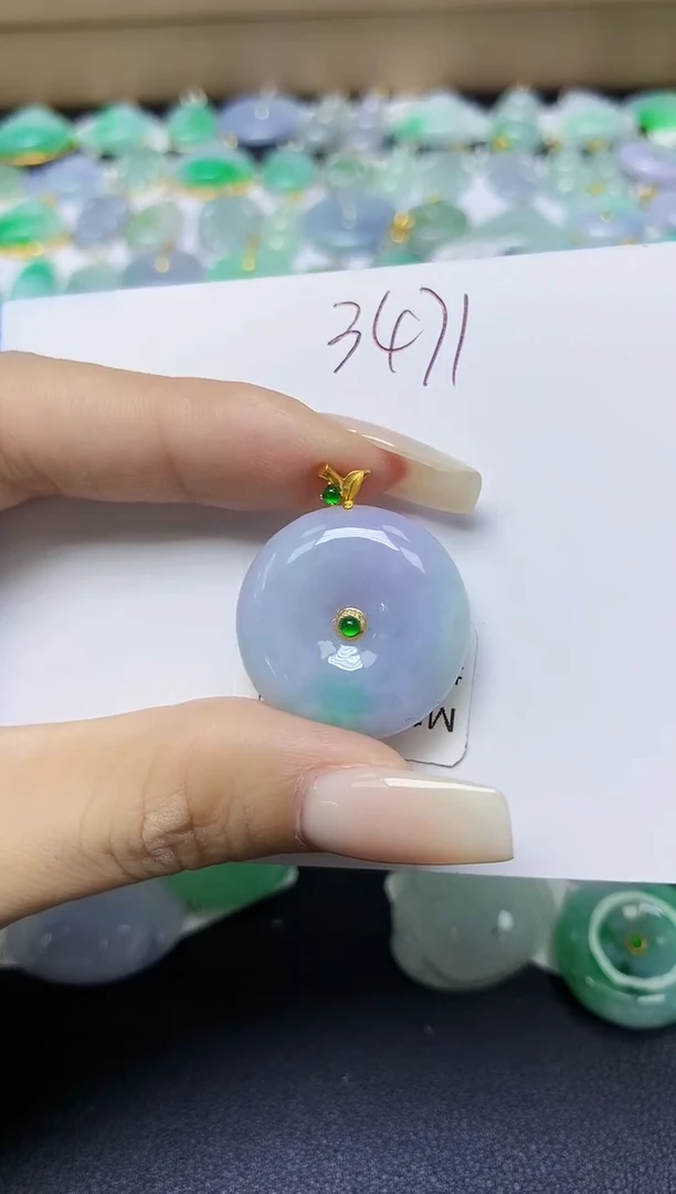 翡翠18K金镶嵌颈饰天然缅甸翡翠A货