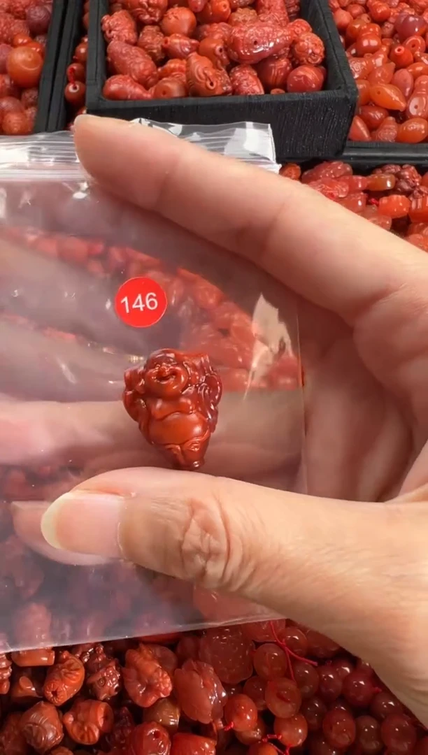 【闪购商品】南红玛瑙颈饰未镶嵌1