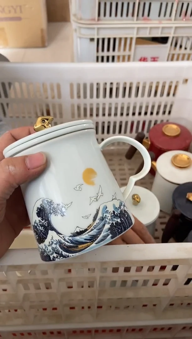 无运费险有瑕疵的摄影的产品有使用过的痕迹有点脏介意勿拍