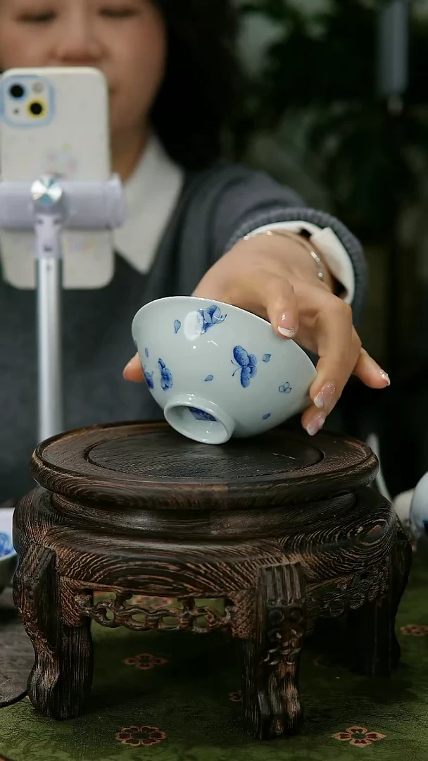 【闪购商品】121陶瓷供应链青花蝶恋花画片斗笠普洱杯