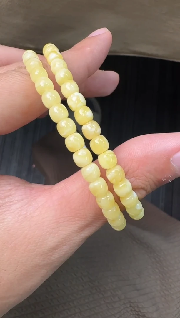 手串蜜蜡未镶嵌蜜蜡手串多样性发货发其一