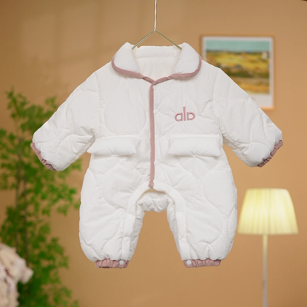 新款连体衣加棉加厚男女宝宝简约风秋冬季时尚外出服洋气薄棉爬服