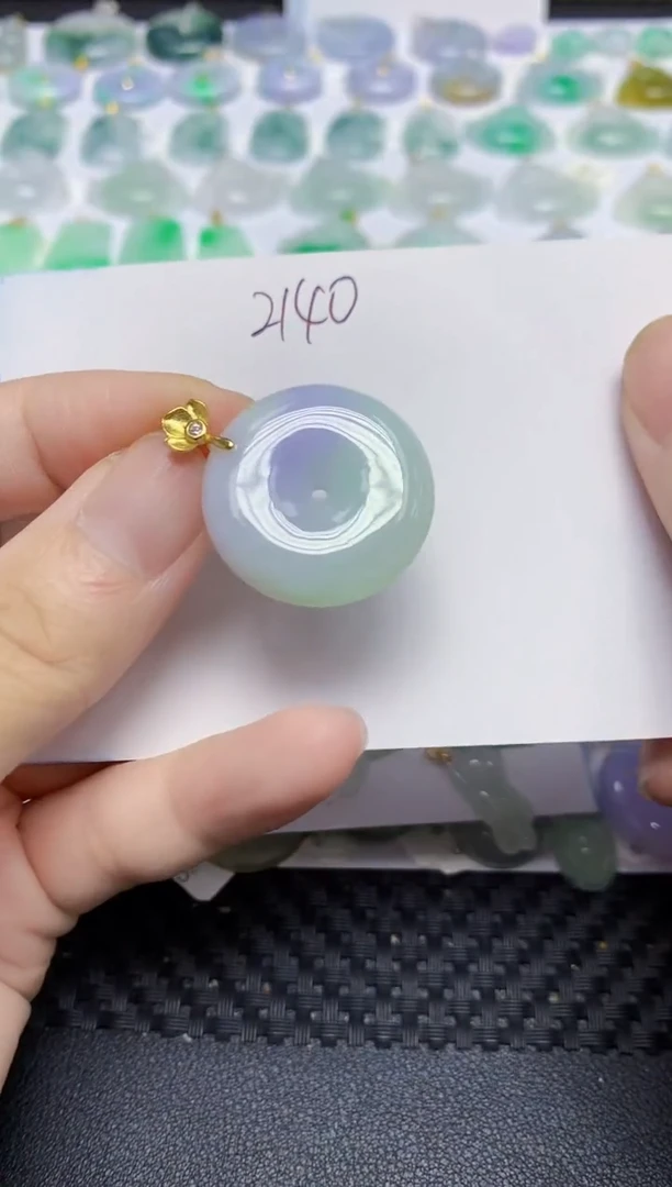 翡翠未镶嵌颈饰天然缅甸翡翠A货