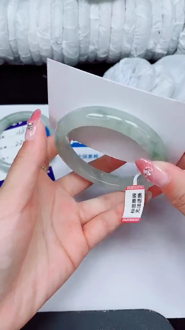 未镶嵌手镯石英质玉484-57/58