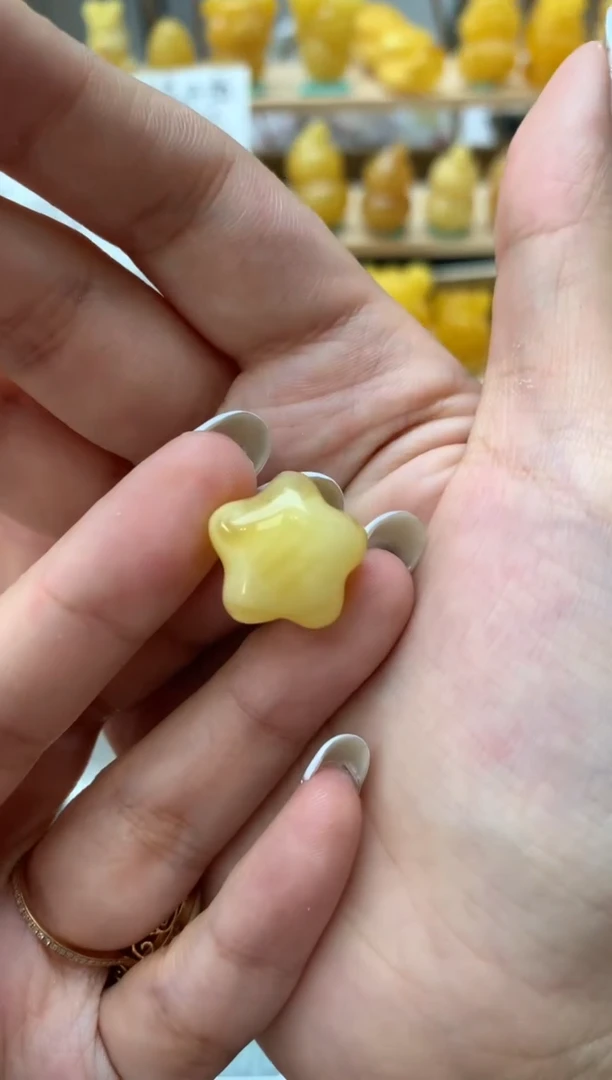 琥珀未镶嵌珠宝奇石061琥珀蜜蜡微瑕