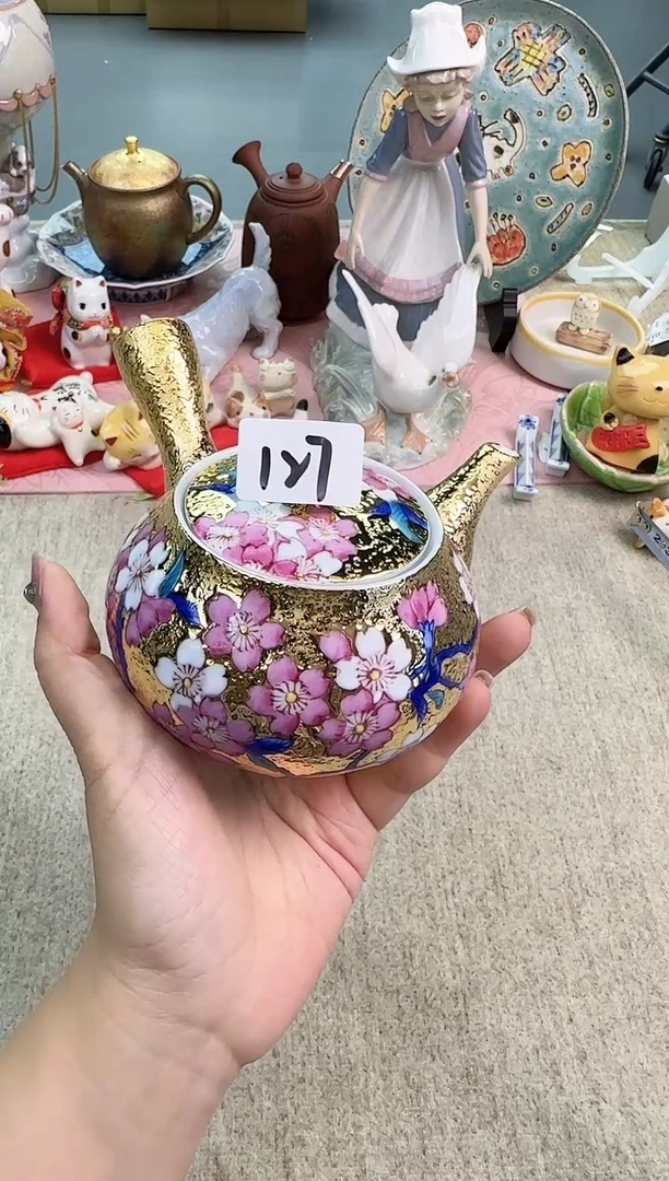 瓷片泡泡家的瓷器真好看