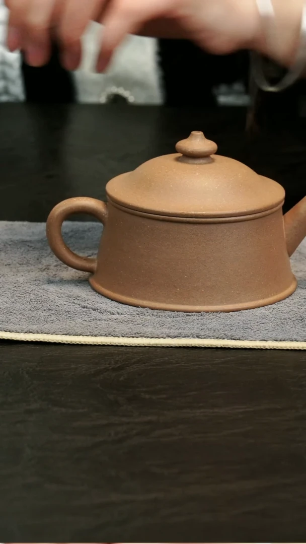 【闪购商品】紫砂茶壶老段泥格日