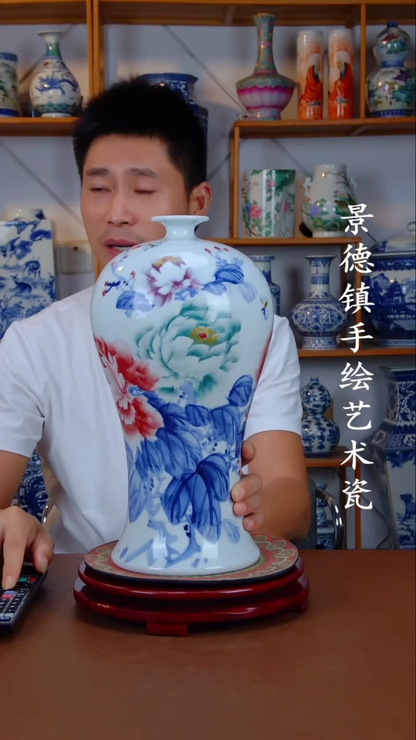 现代景德镇手工手绘陶瓷摆件14